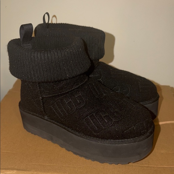 Ugg classic mini platform felted boots (black) - Picture 4 of 4